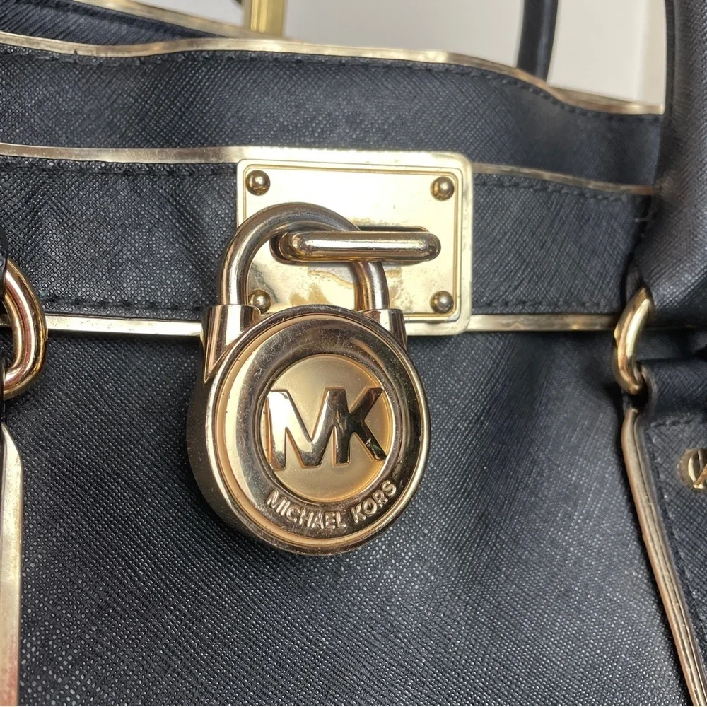 MICHAEL KORS Hamilton Black Saffiano leather gold trim Handbag/Tote - Picture 7 of 15